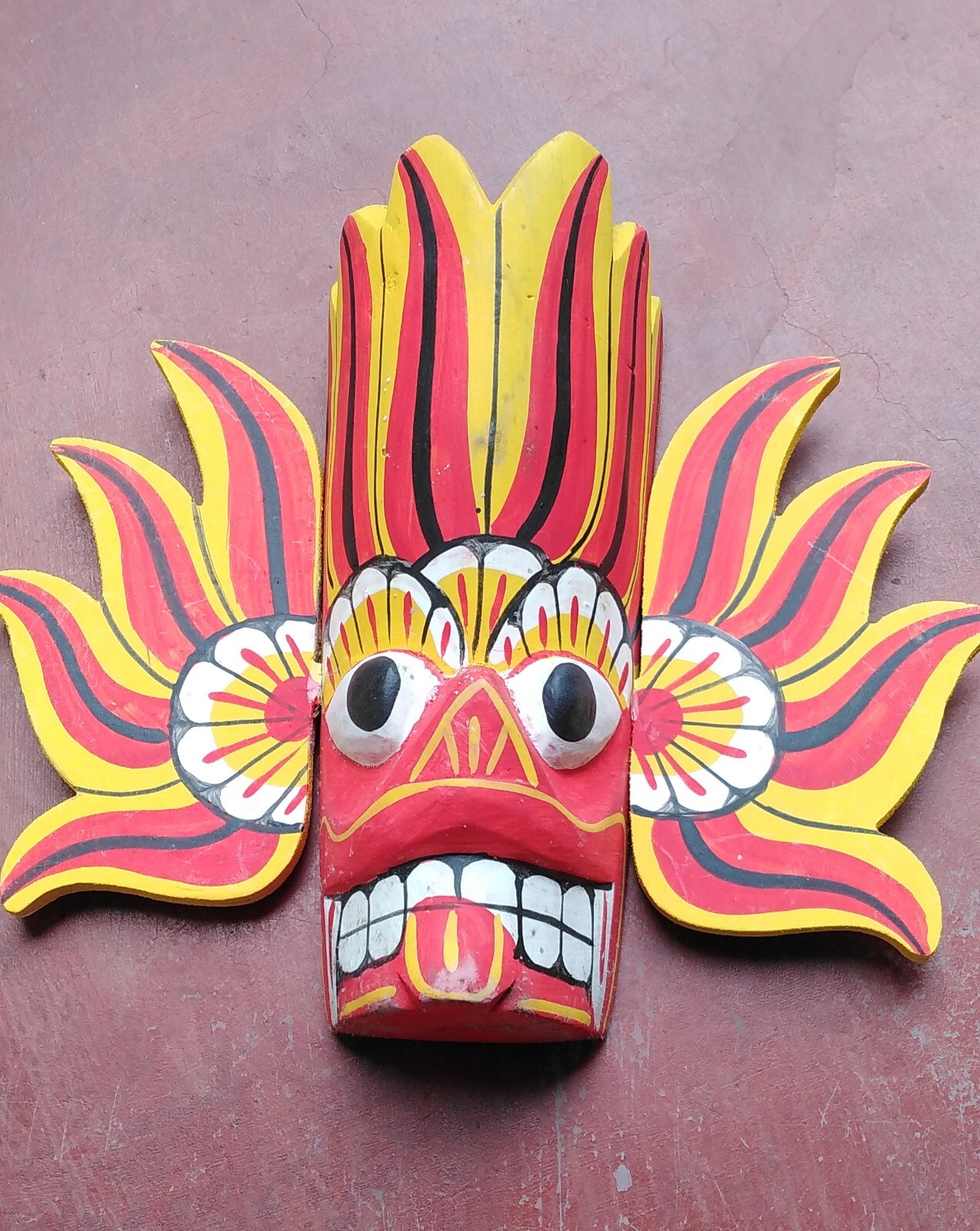 Yaka mask - traditional Sri Lankan carving