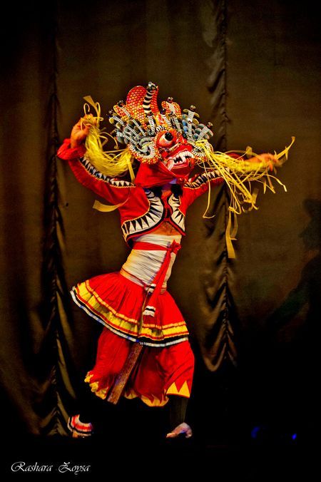Yaka mask dancer - performance